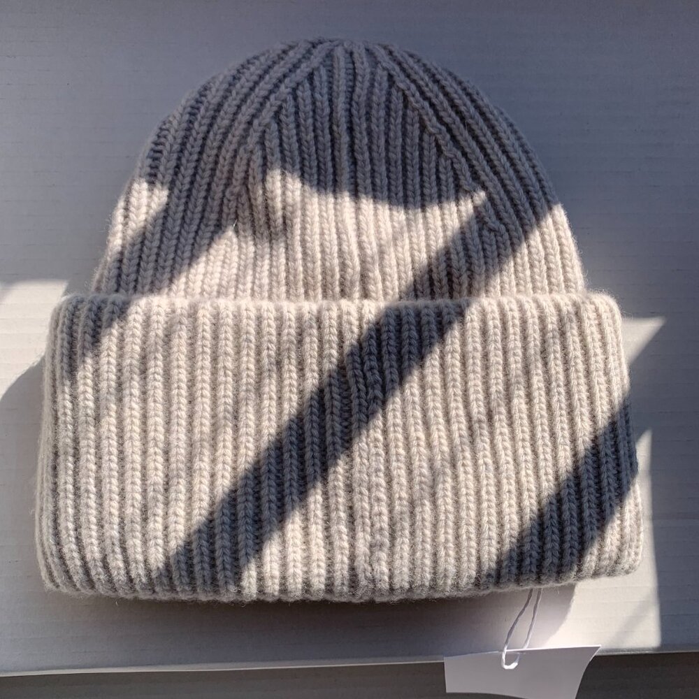 Acne Studios Face Patch Wool Beanie – Light Gray, New - Picture 3 of 4